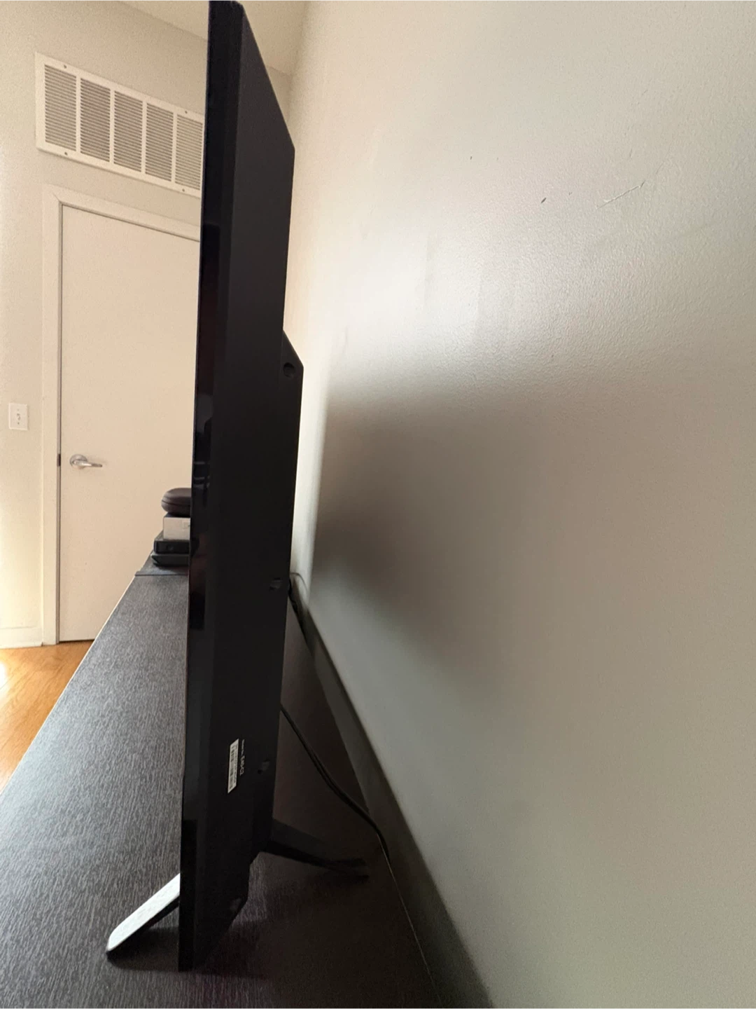 VIZIO Smart TV 40 inch - photo 2