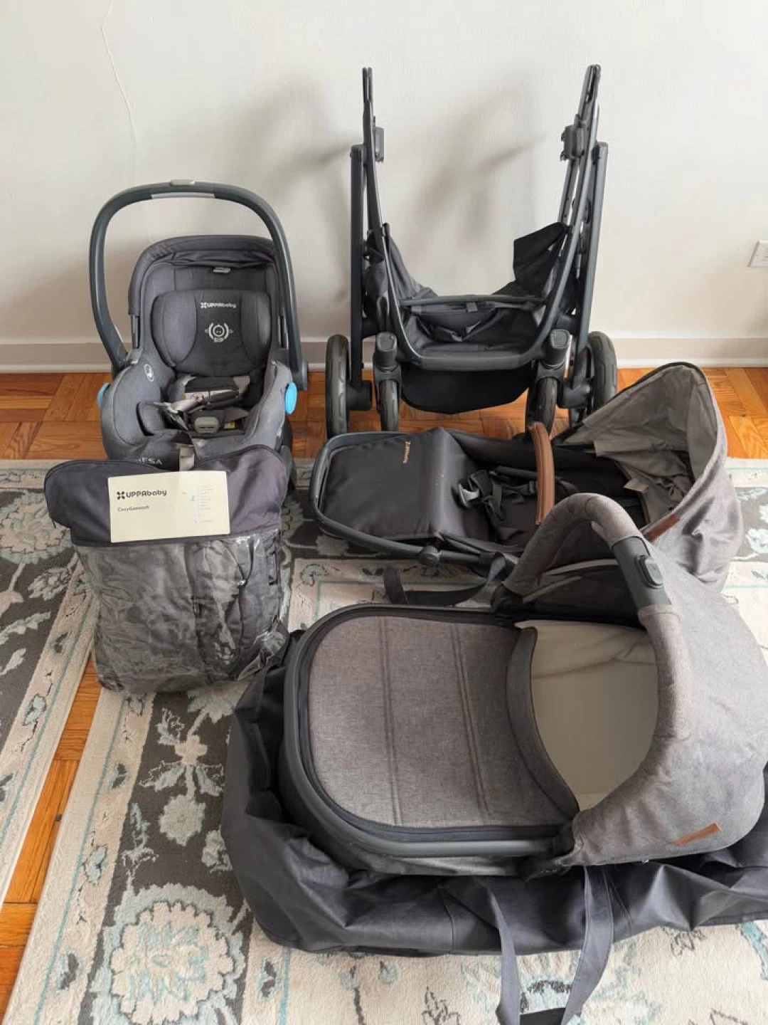 UPPAbaby Vista Stroller with MESA Car Seat and Bassinet