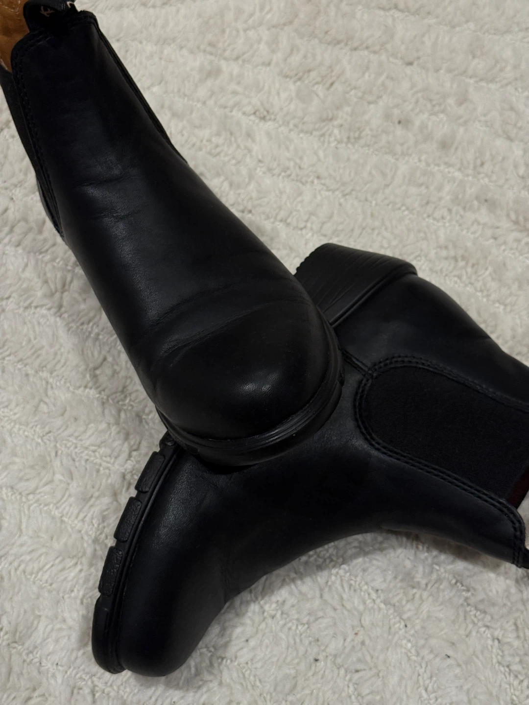 Blundstone Black Leather Chelsea Boots - photo 4