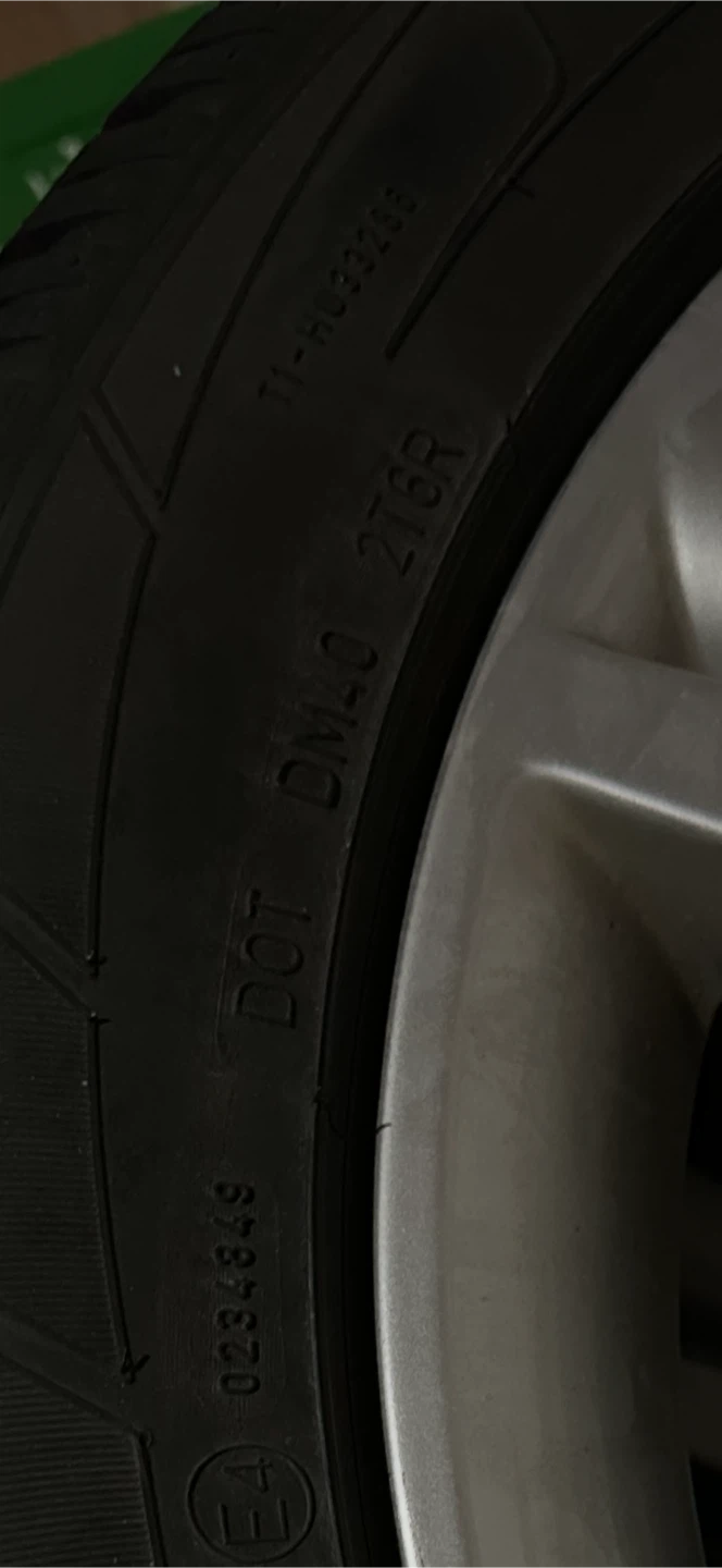 Audi Winter Tires 225/50R17 on Rims - photo 2