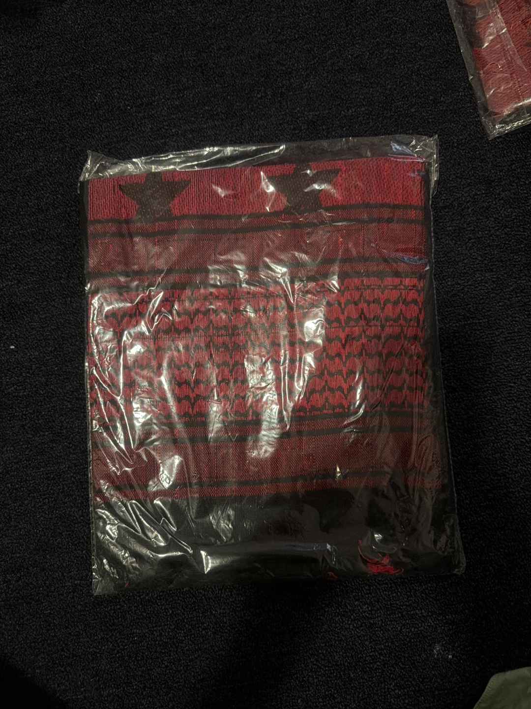 Keffiyeh Scarf Set - Beige & Red Star Pattern