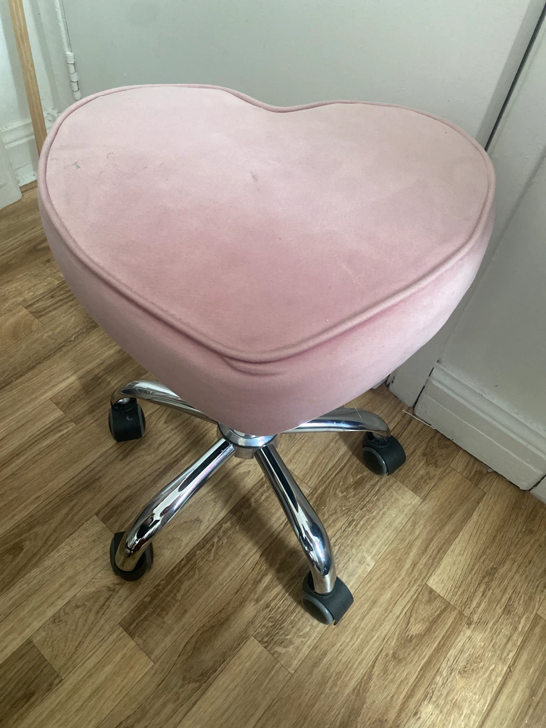 Pink Heart Shaped Velvet Office Chair