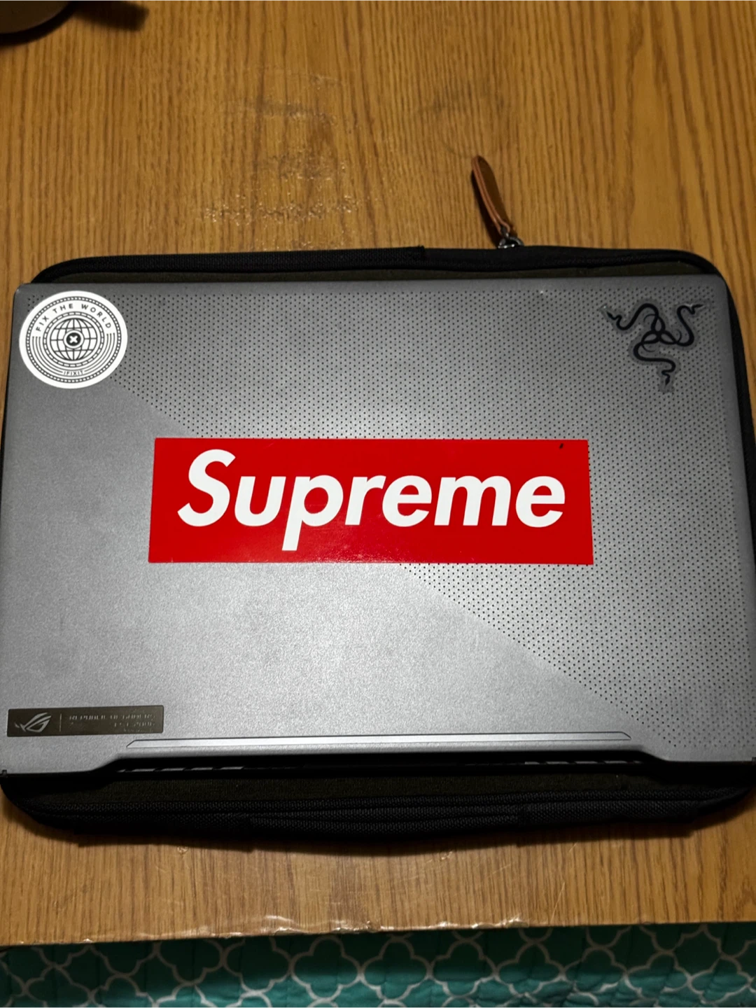 ASUS ROG Gaming Laptop - photo 3