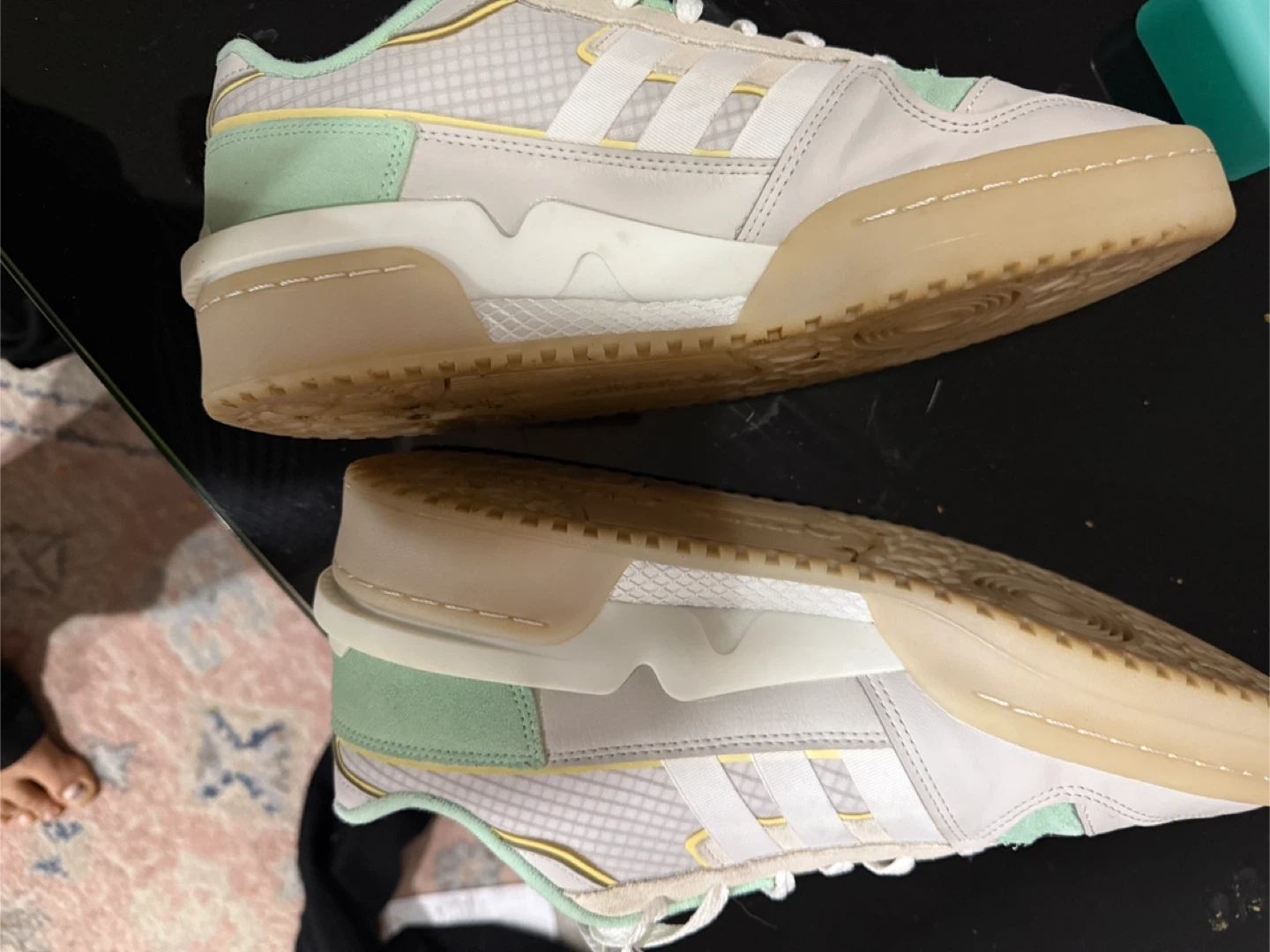 Adidas Forum Low Sneakers