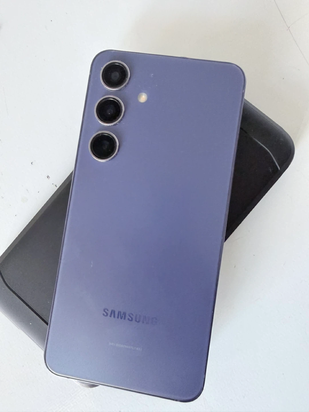 Samsung S24 - photo 3