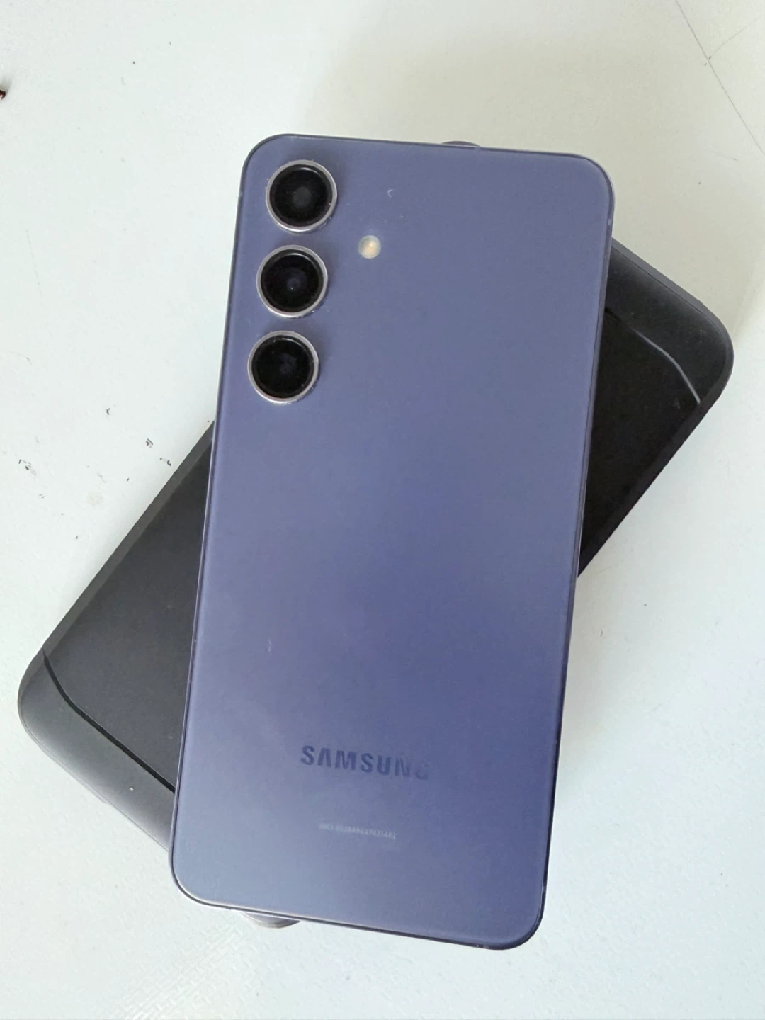 Samsung S24 - photo 2