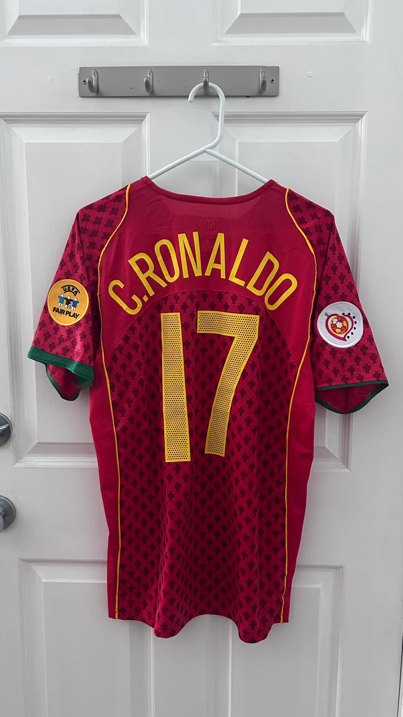 Euro 2004 finals Portugal C.Ronaldo shirt (L) - photo 2
