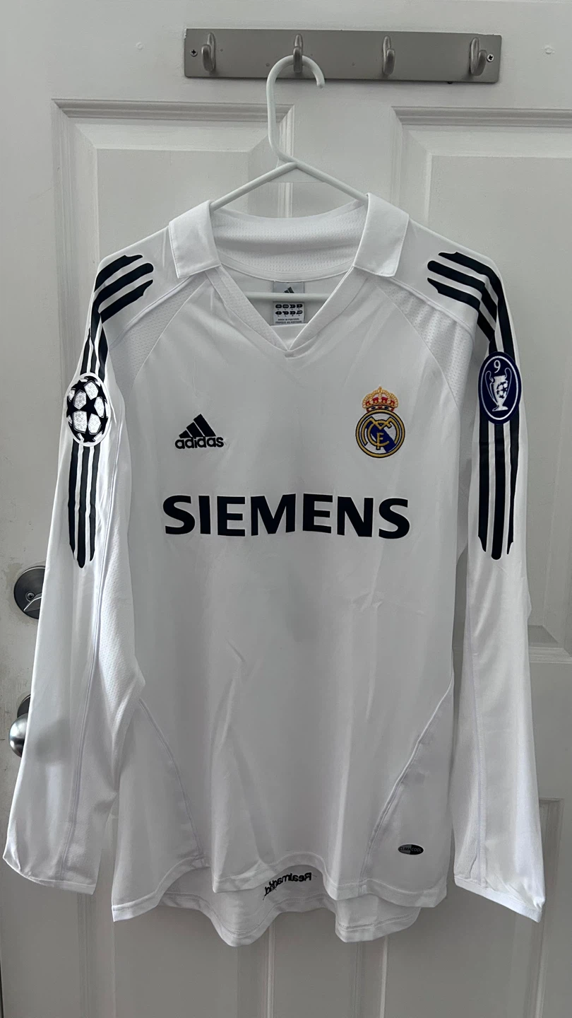 05’ Real Madrid Zidane shirt (L)