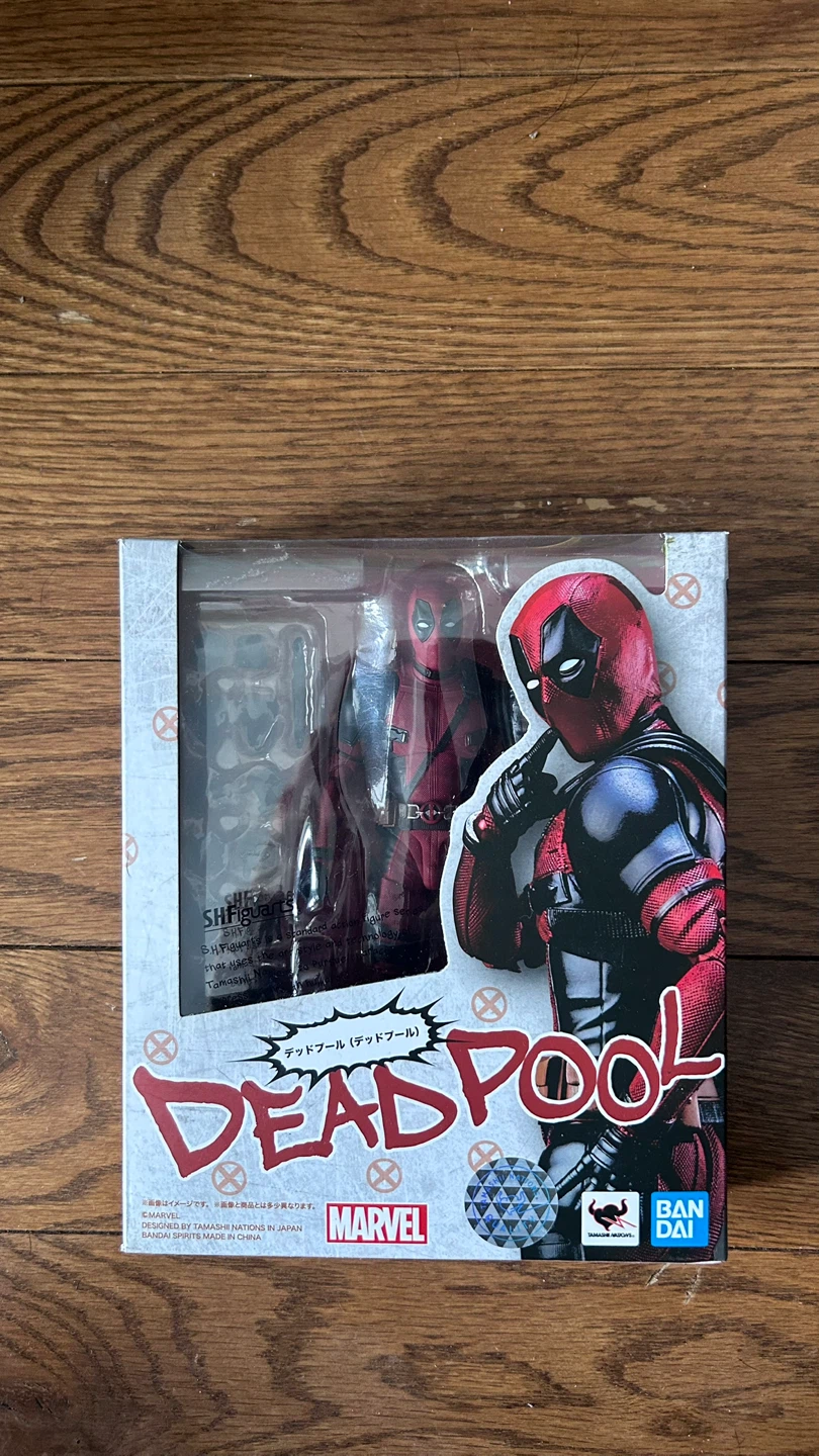 Bandai Tamashii Nations Deadpool Action Figure