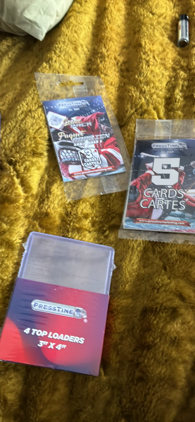 Presstine Card Accessories & Hockey Cards - photo 3