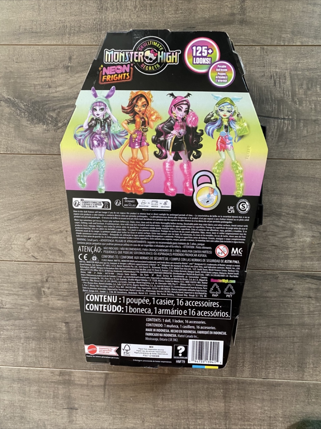 Monster High Skulltimate Secrets Neon Frights Frankie Stein Doll - photo 2