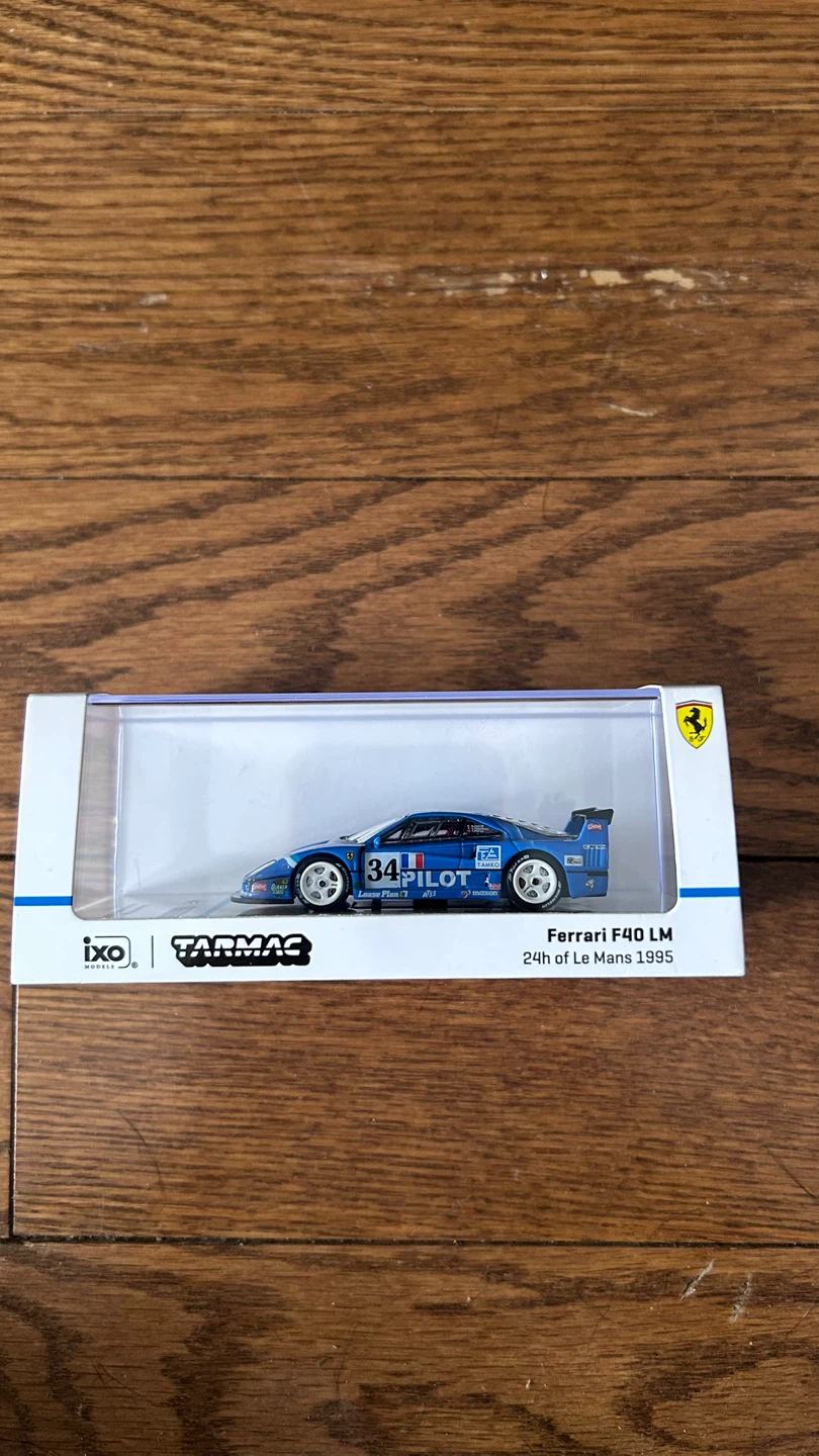 Tarmac Works Ferrari F40 LM 24h of Le Mans 1995 Diecast Model
