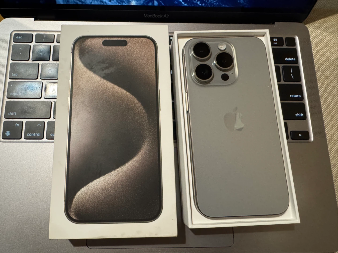 Apple iPhone 15 Pro
