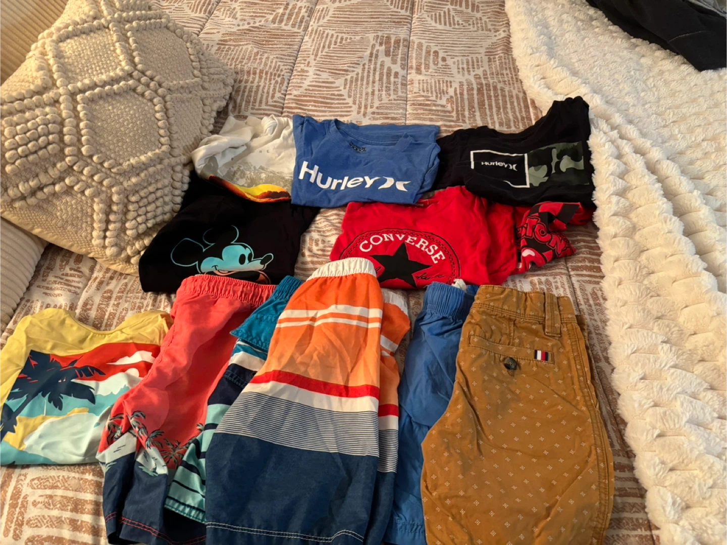 Boy lot clothing 5-6t - photo 2
