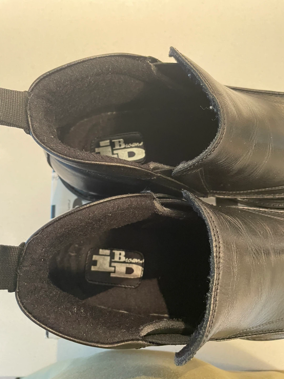 Browns Black Leather Chelsea Boots - photo 3
