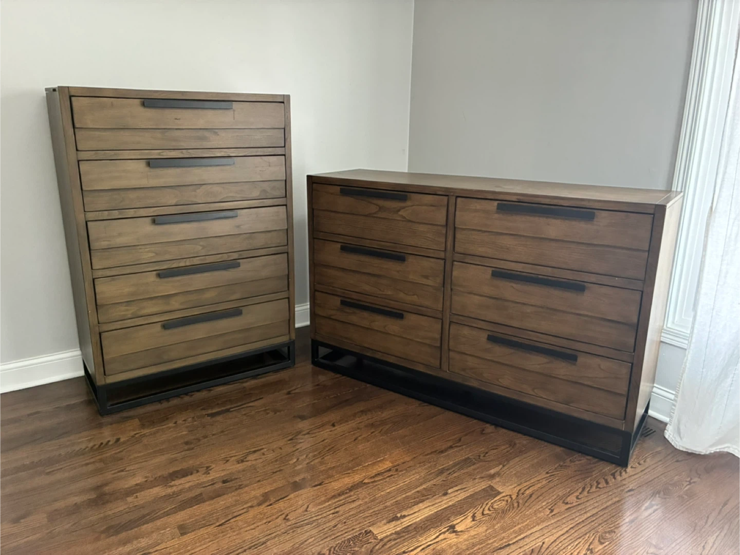 Set of dressers (3 pieces