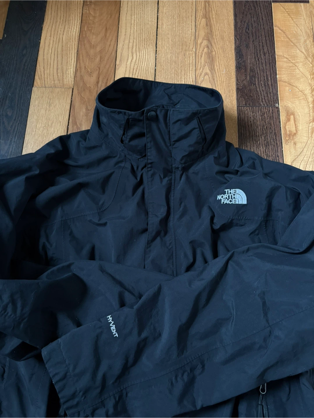 The North Face TNF hyvent shell jacket mec Nike acg arcteryx