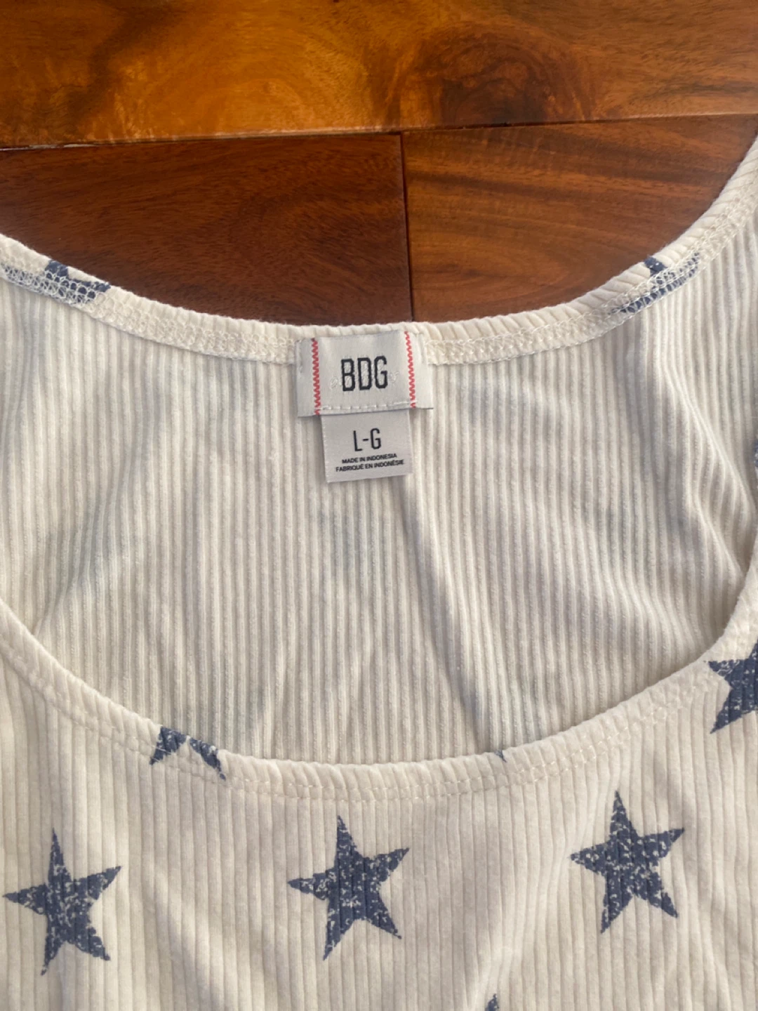 BDG Ribbed Star Tank Top - Large - photo 2