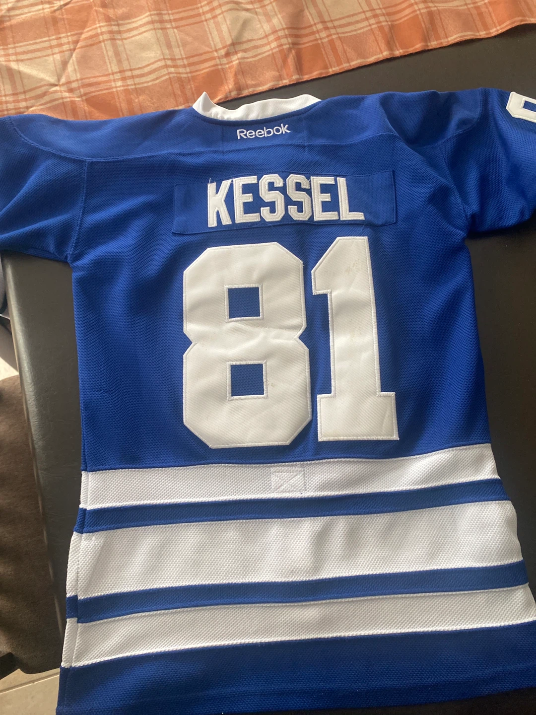 Reebok Toronto Maple Leafs Kessel #81 Hockey Jersey Size S/M - photo 2