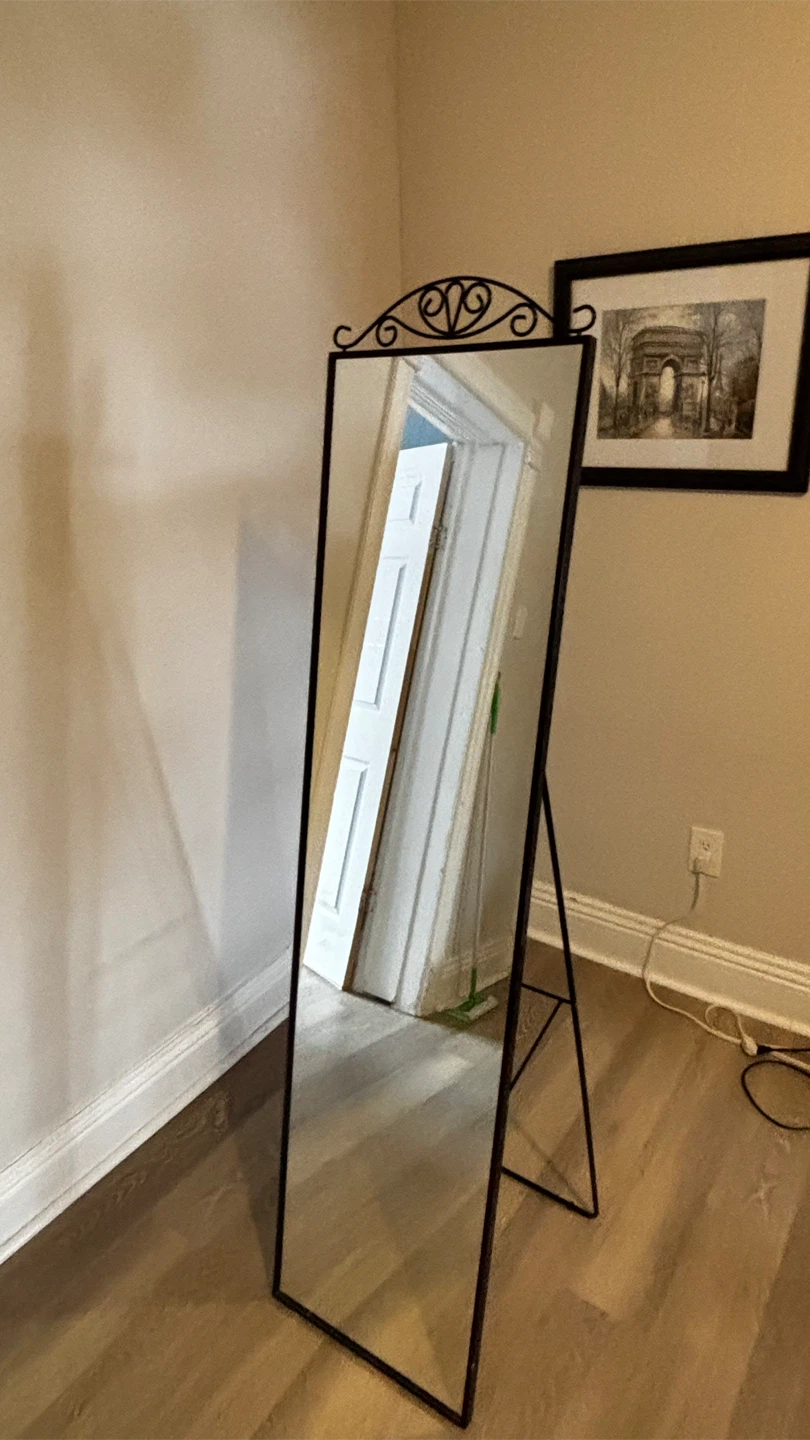 Full Length Standing Mirror with Ornate Top