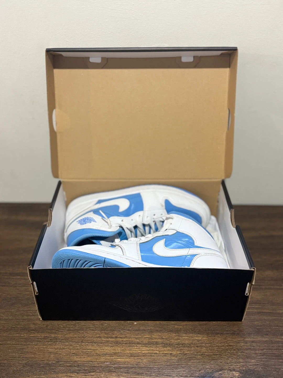 Air Jordan 1 Mid SE white and blue for men - photo 4