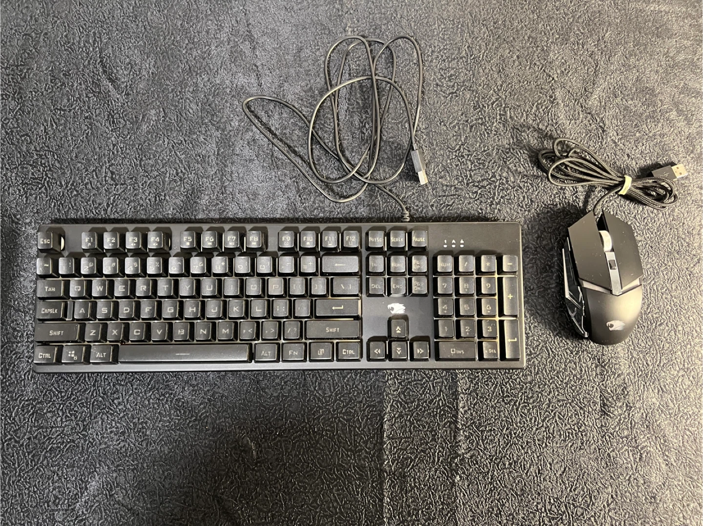 NEW never used gaming Keyboard and mouse (IBUYPOWER)