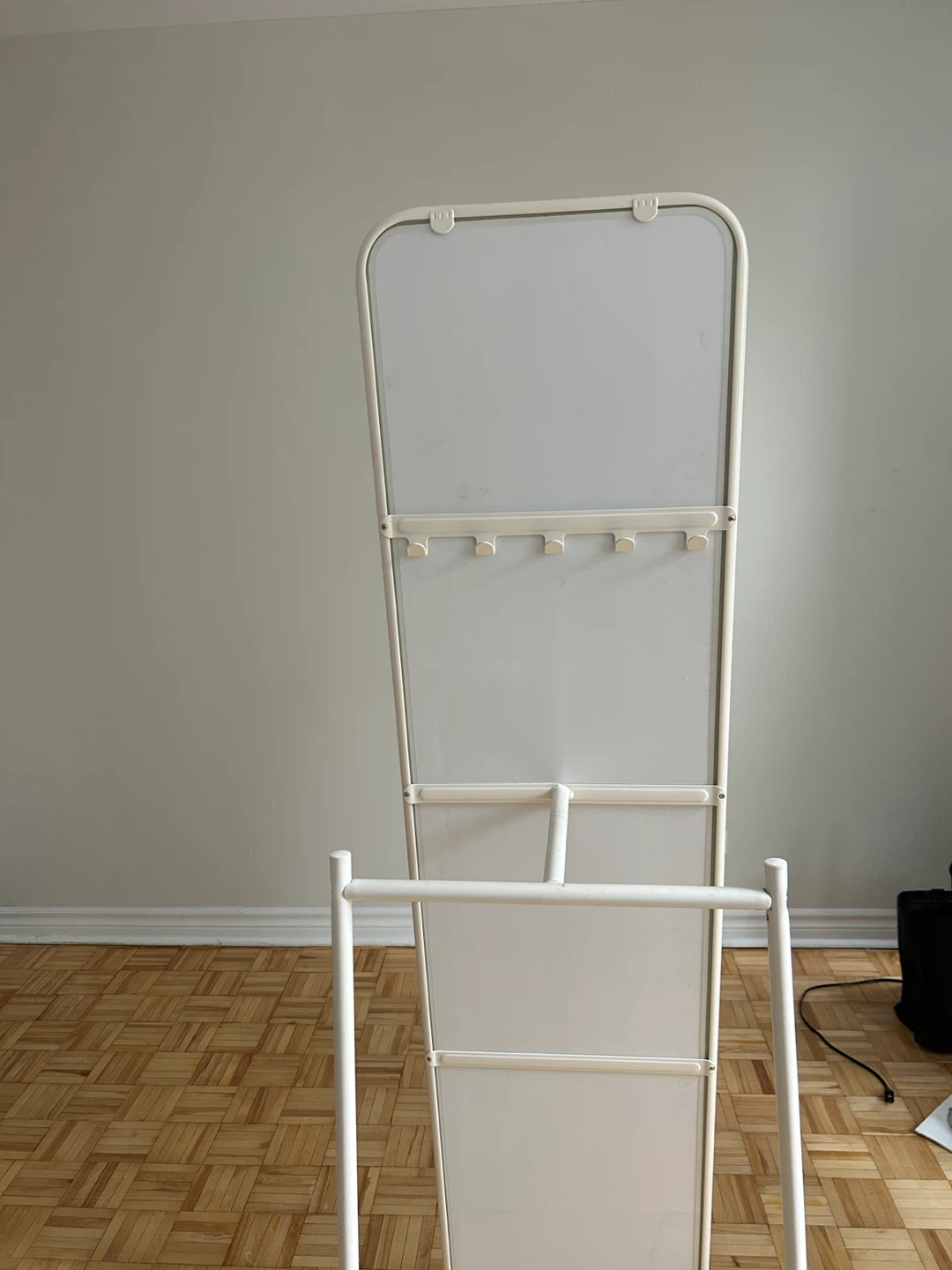 Ikea Knapper Mirror - photo 2