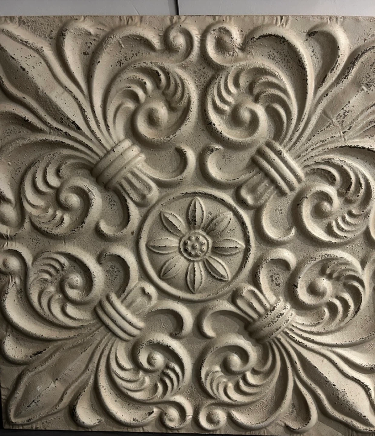Ornate Decorative Wall Panel (Metallic 36 x 36 inch)