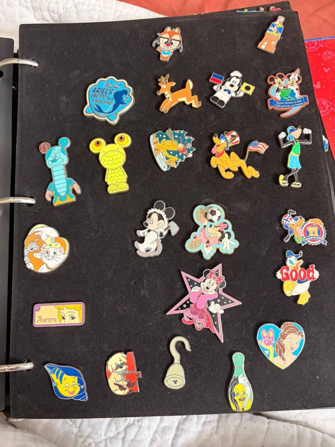 Assorted Disney Collectible Pins - photo 2