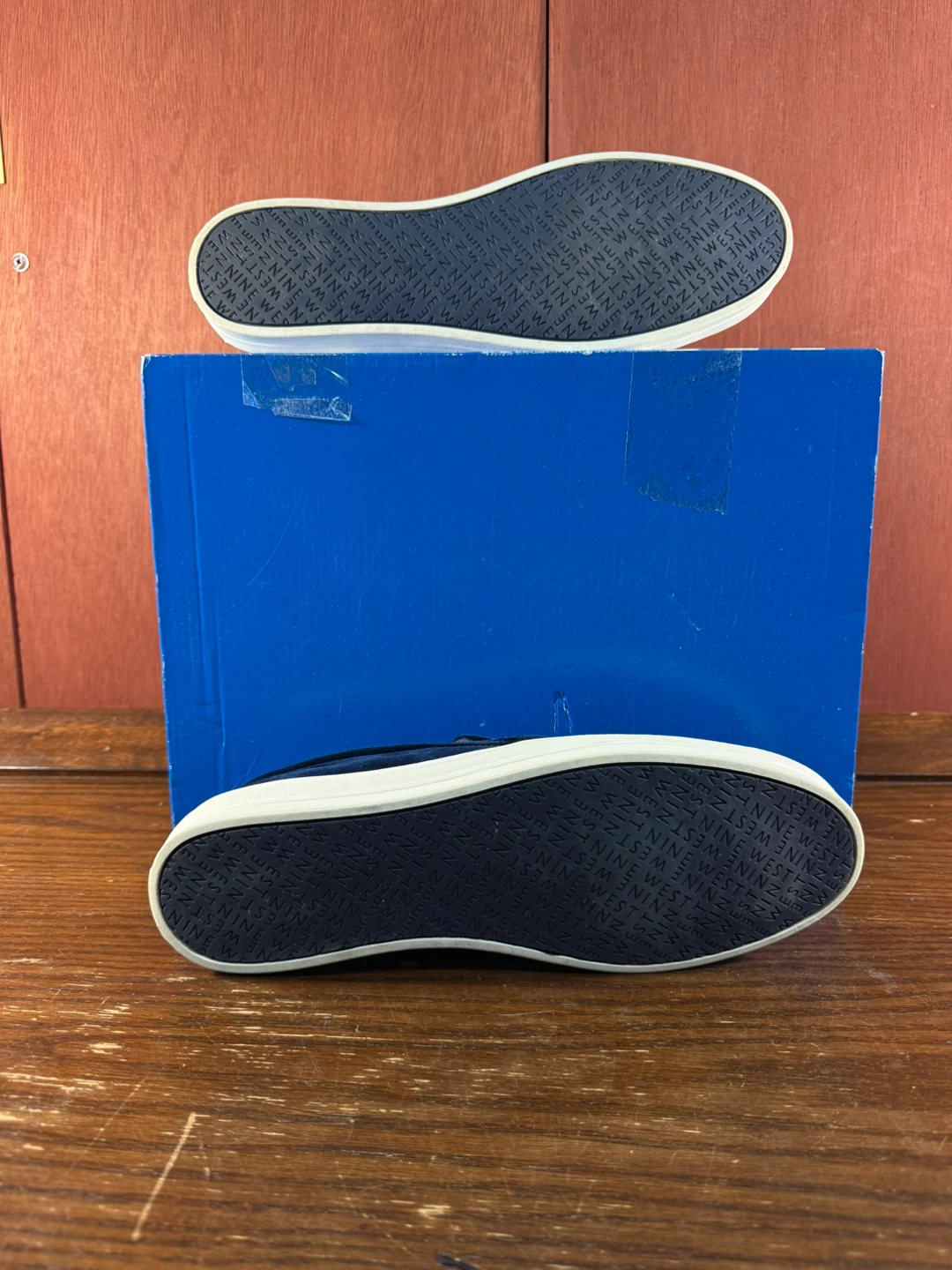 Nine West Womens NWONOSHA Velvet Navy Slip on Sneaker  Size 10M - photo 3