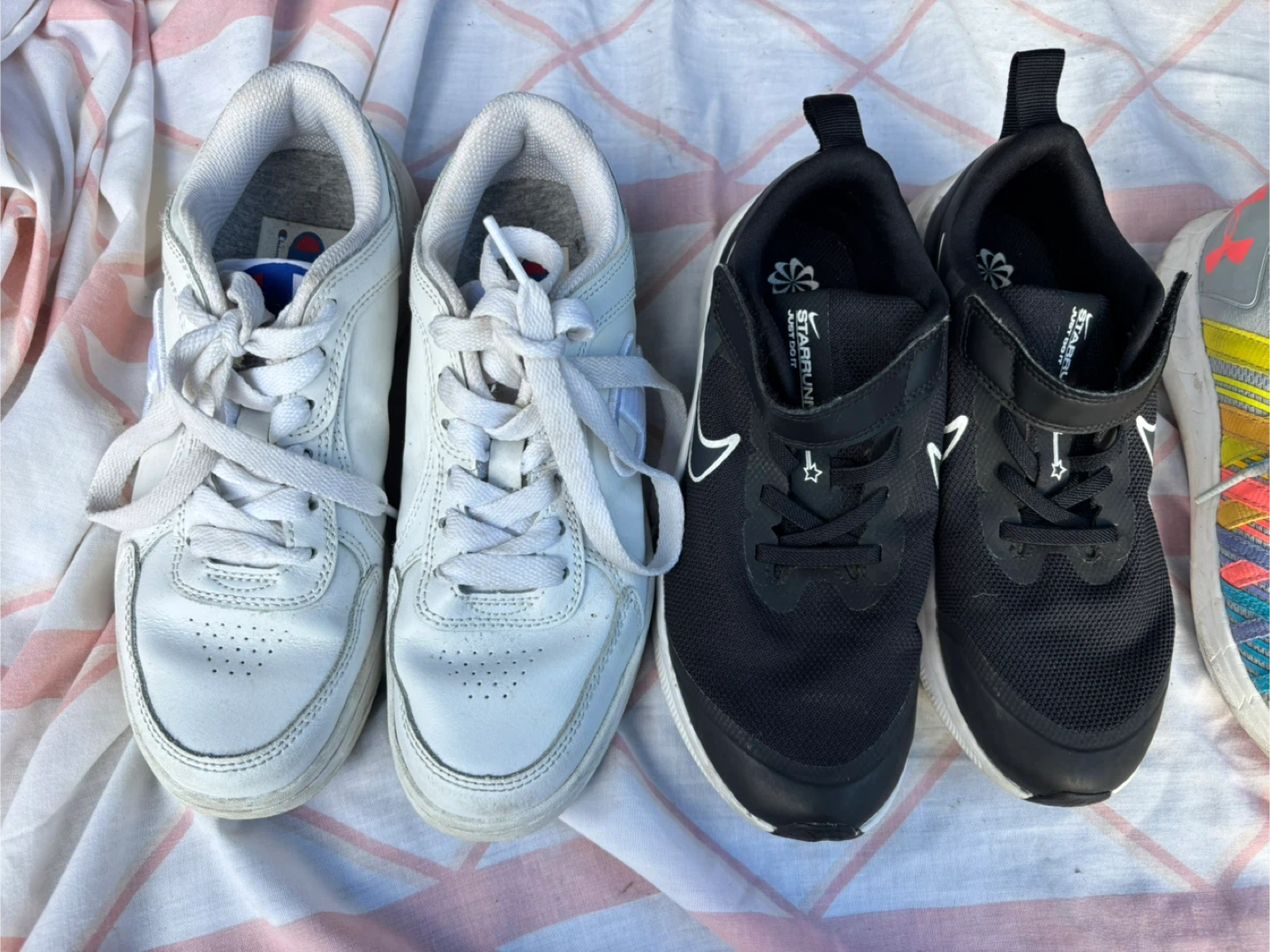 Shoes for kids 20 dollars each - photo 2