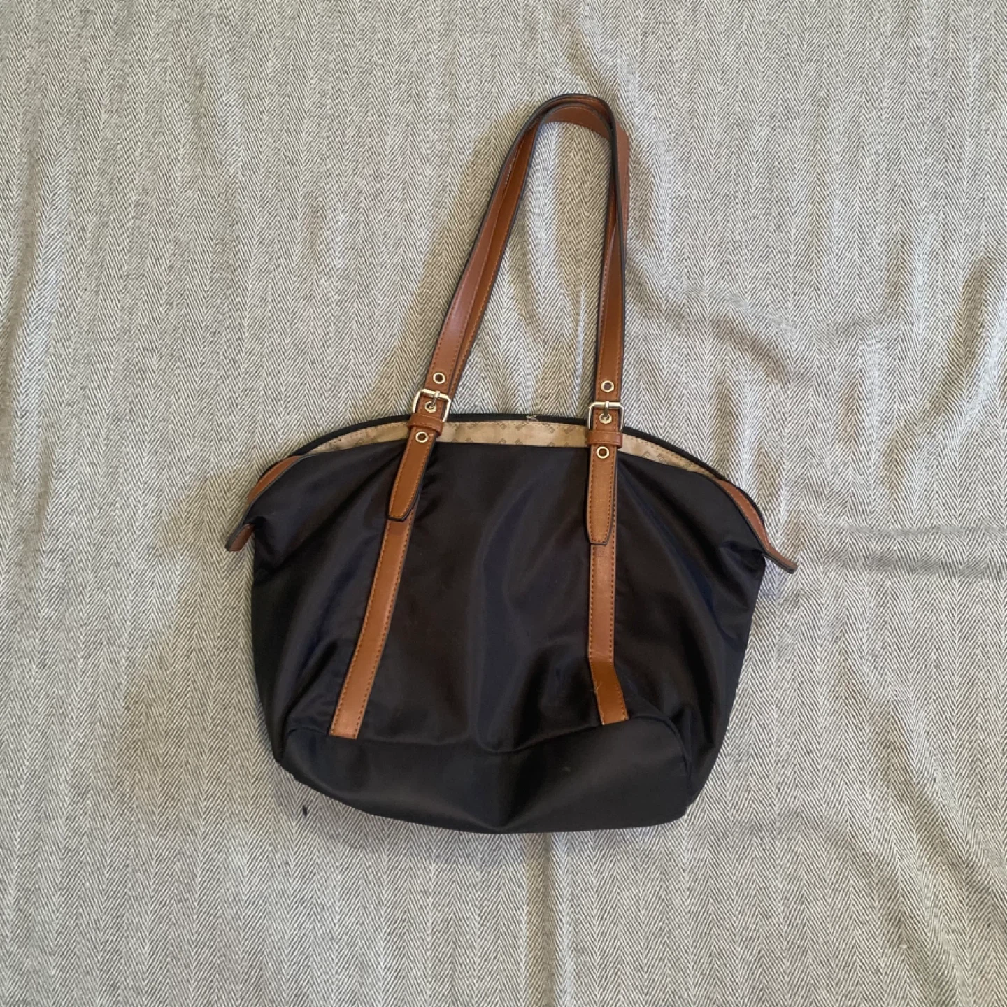 Roots Black Nylon and Tan Leather Tote Bag - photo 4