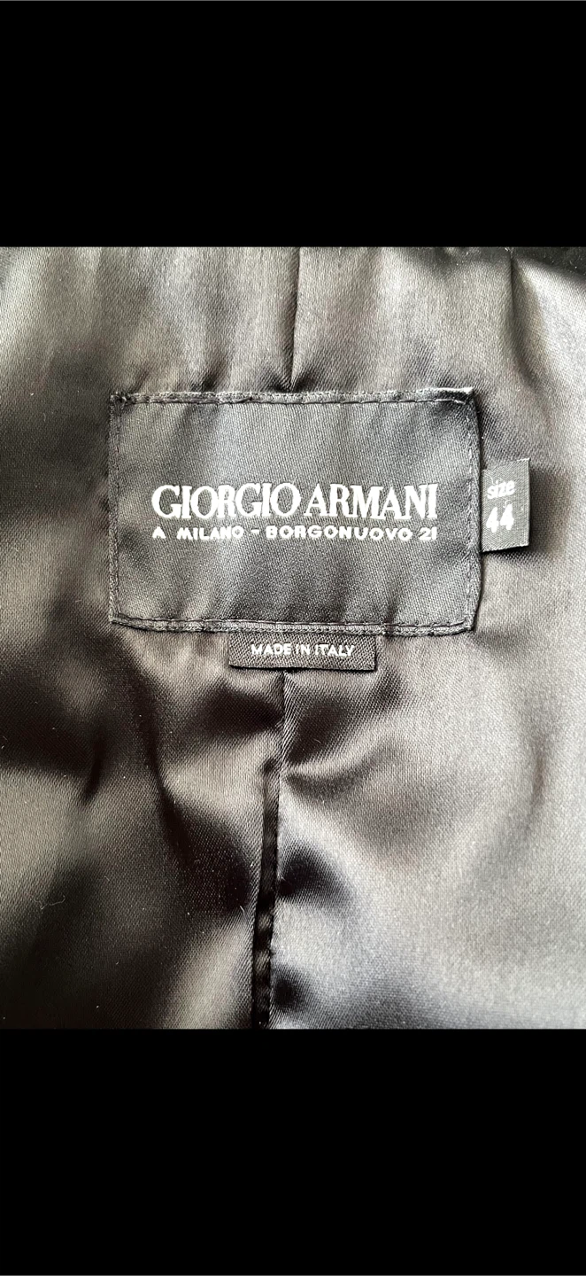 Giorgio Armani Black Leather Crocodile Embossed Jacket Size 44 - photo 3