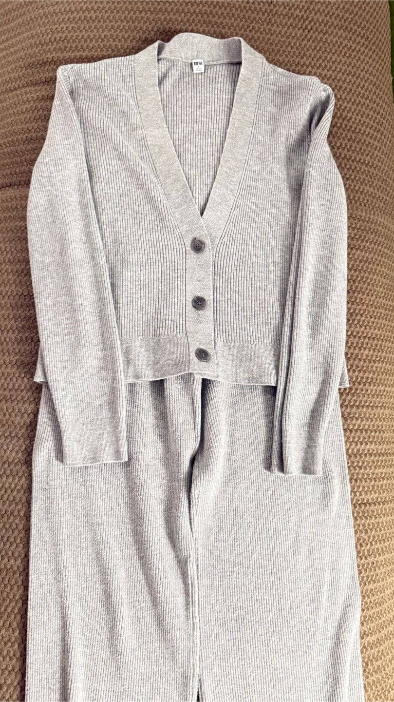 Uniqlo Grey Ribbed Knit Cardigan and Dress Set