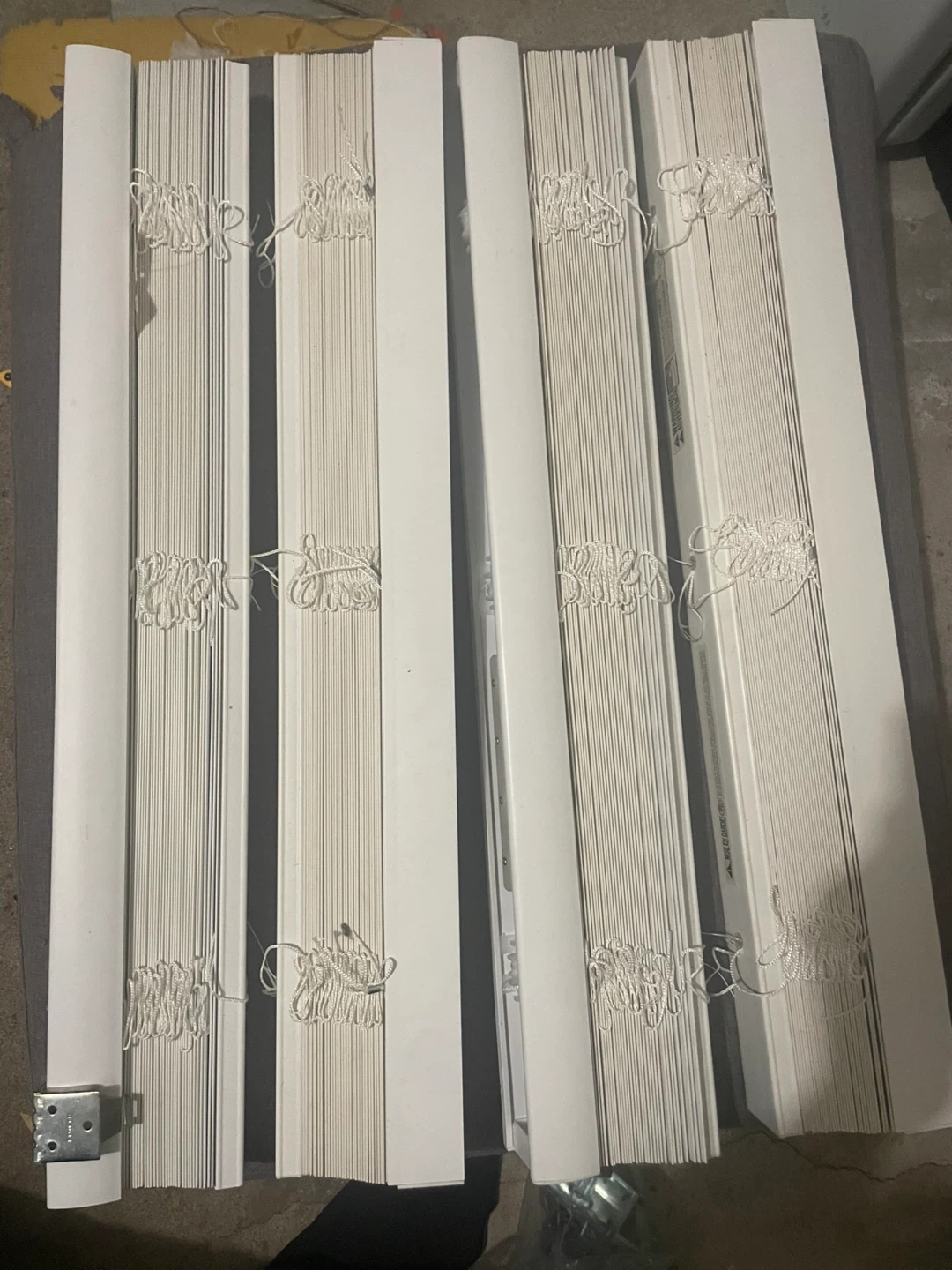 White Window Blinds (Set of 5) - photo 2