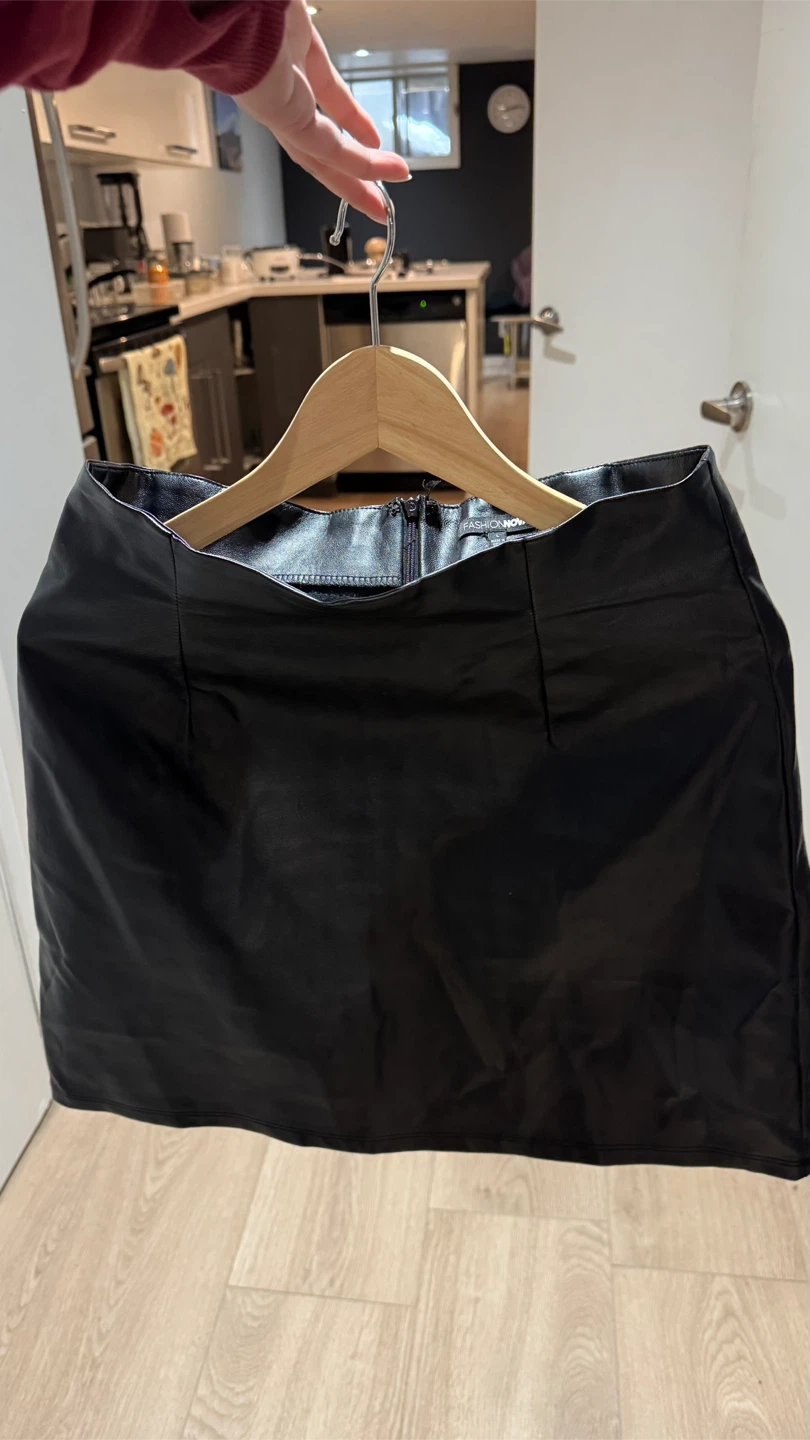 Fashion Nova Black Faux Leather Mini Skirt