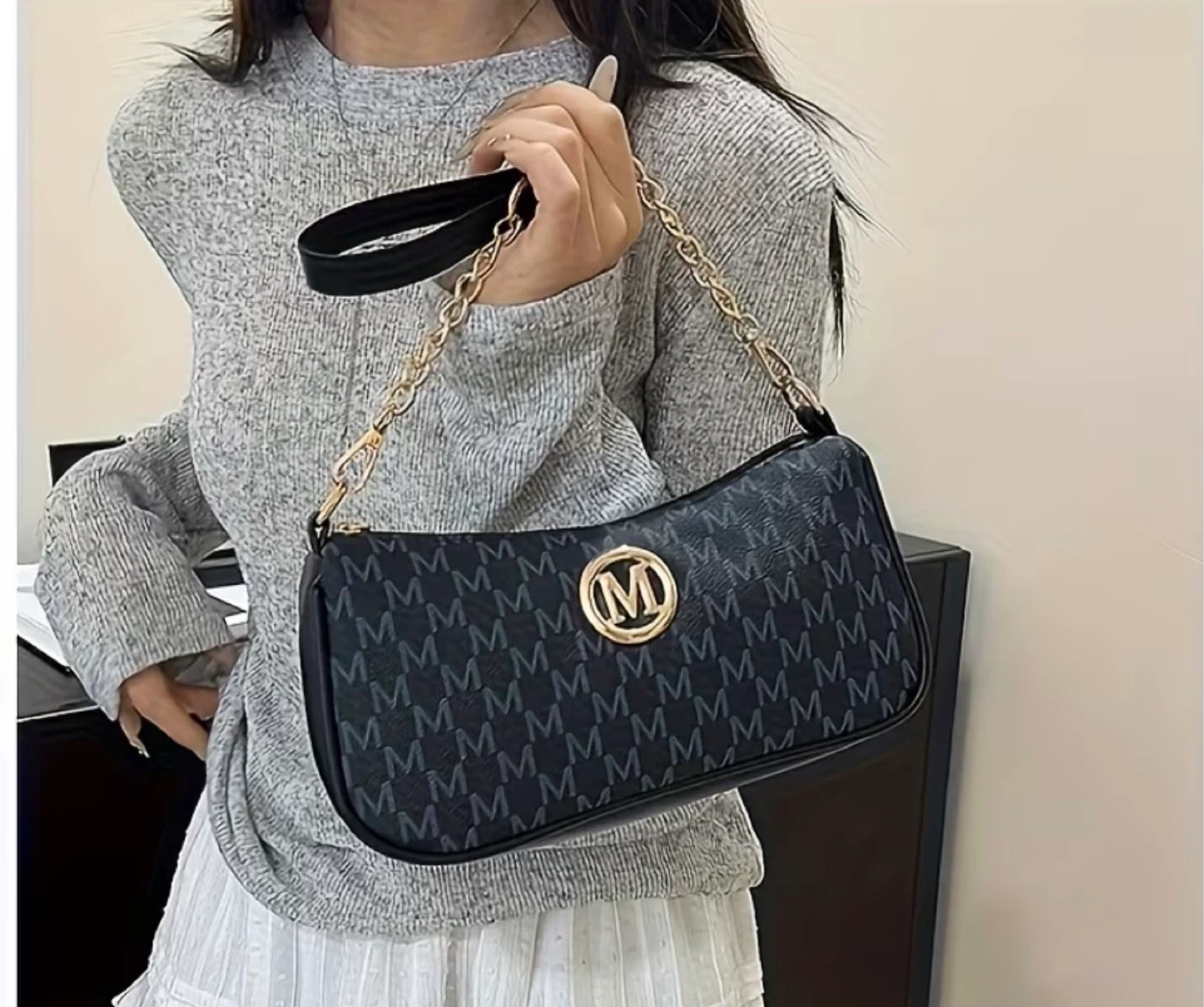 New! Black Shoulder Bag with Gold Chain - photo 4