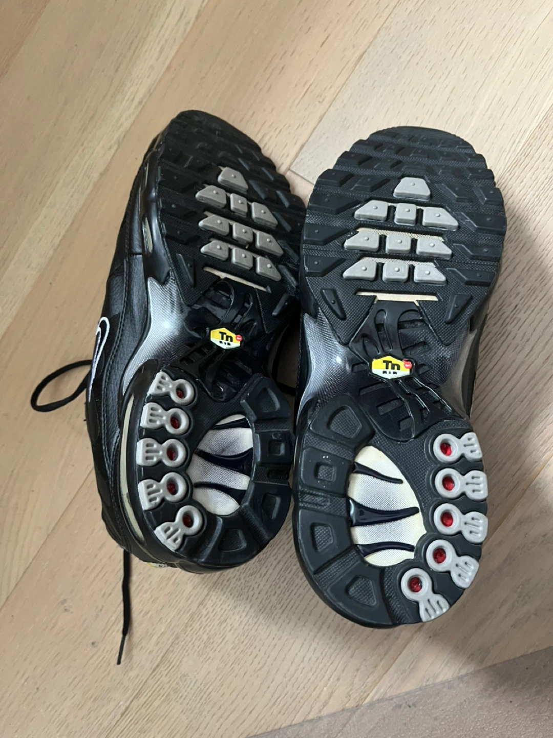 Nike Air Max Plus TN SE Black Men's Shoes - photo 3