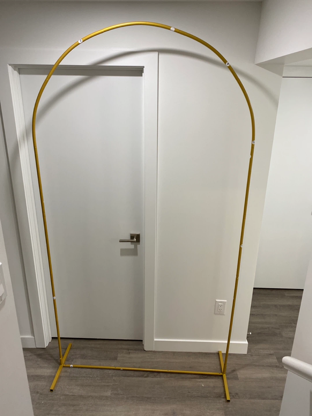 Gold Arch Backdrop Stand (Set of 3) FOR RENT! - photo 3