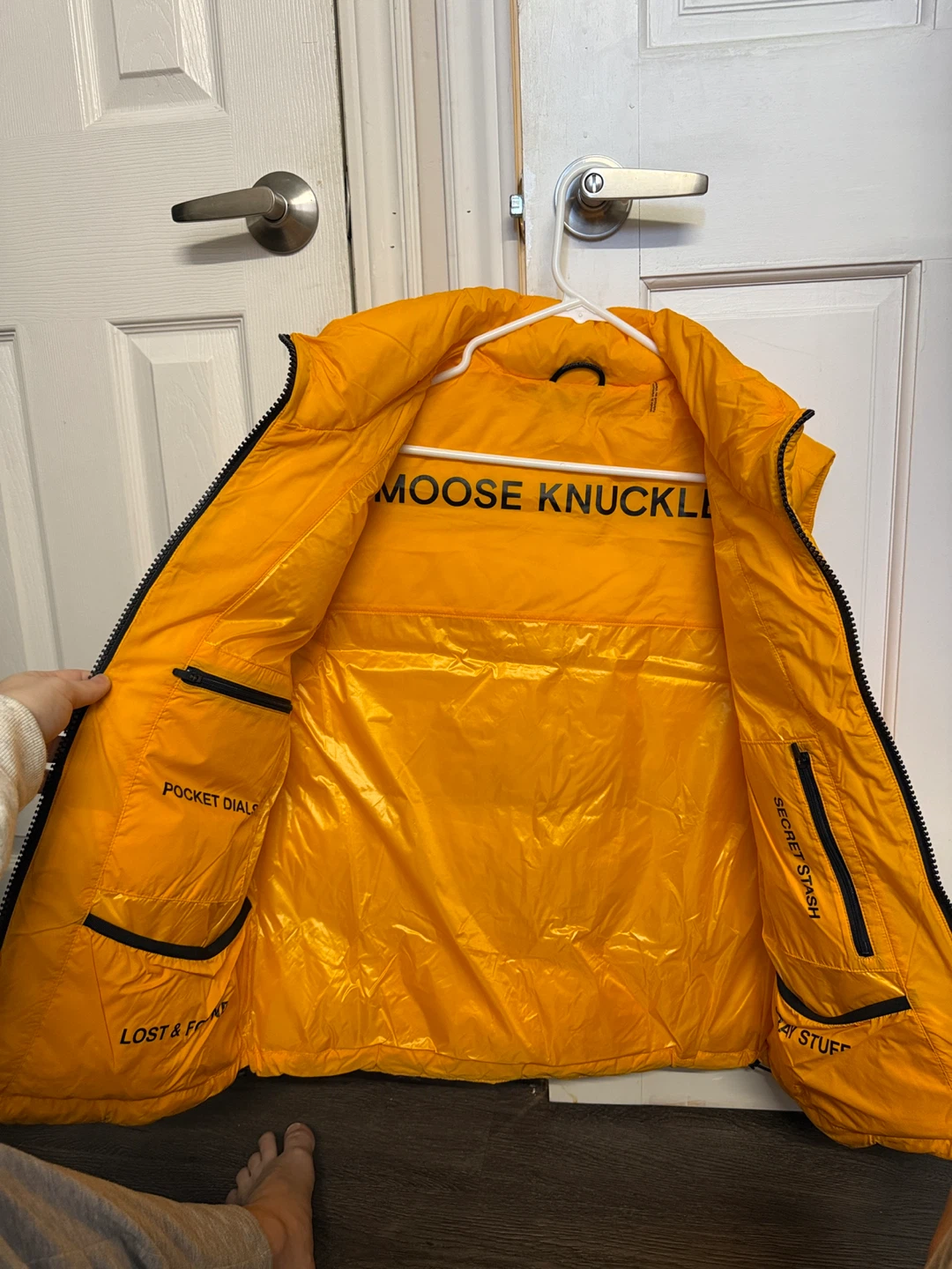 Moose Knuckles Puffer Vest - Size M - photo 4