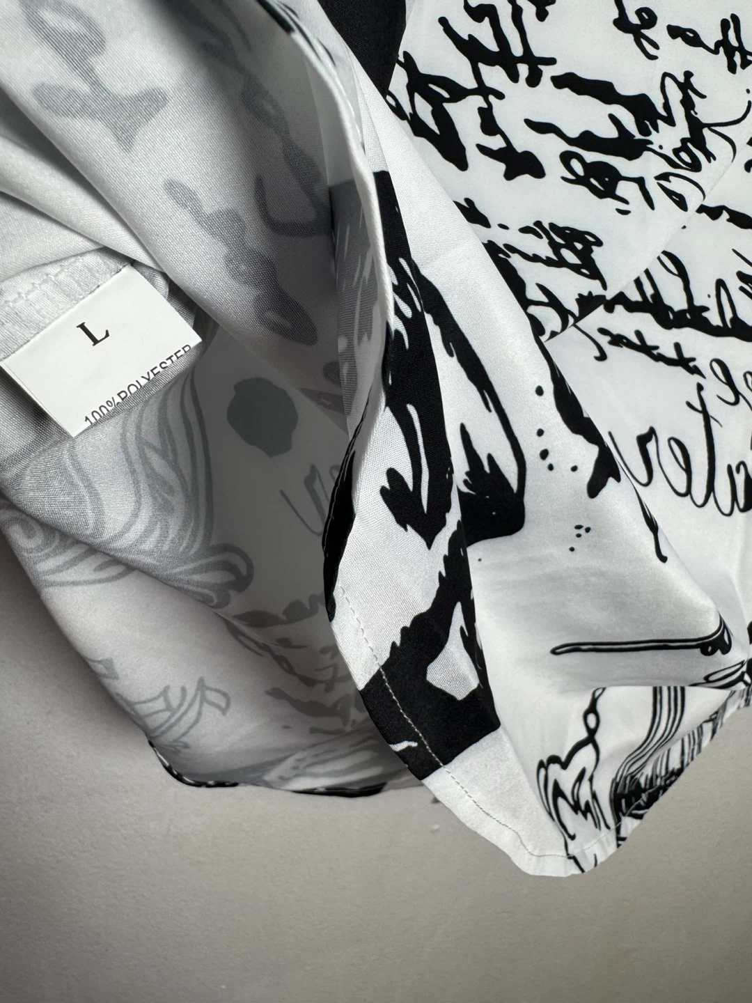 Men's Graphic Print Button-Up Shirt - photo 3