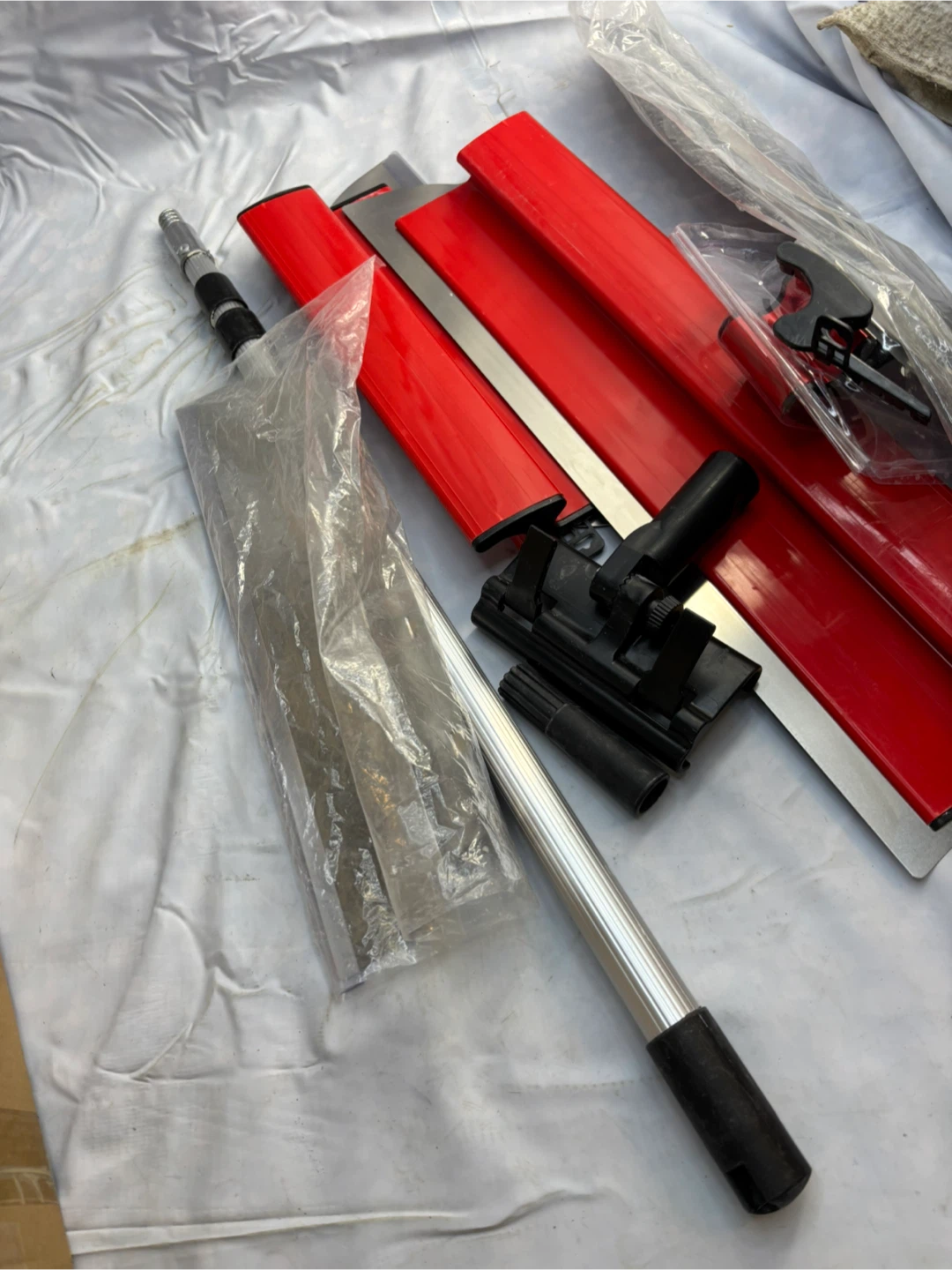Red Concrete Trowel Set with Handle