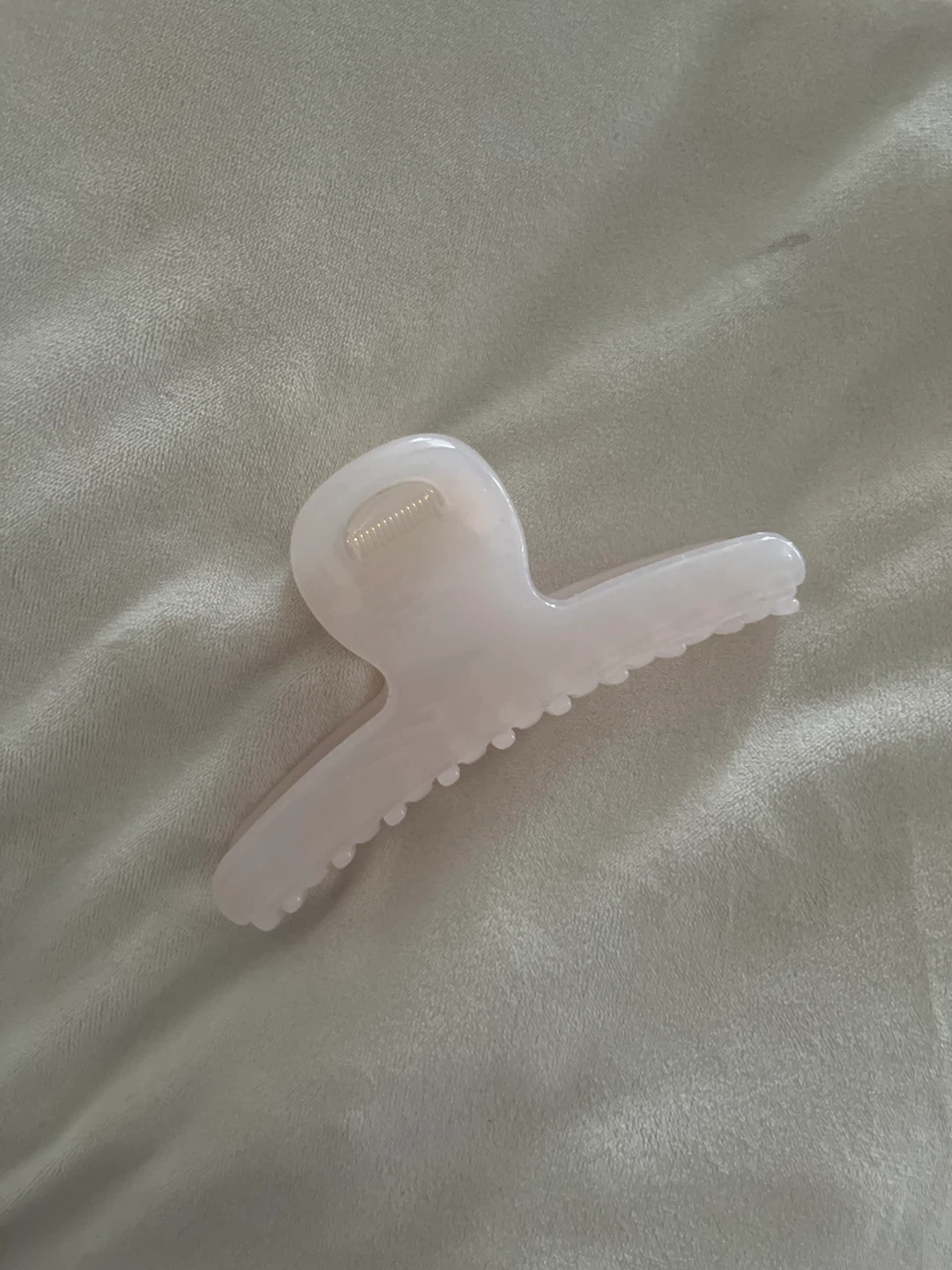 Pale Pink Claw Clip