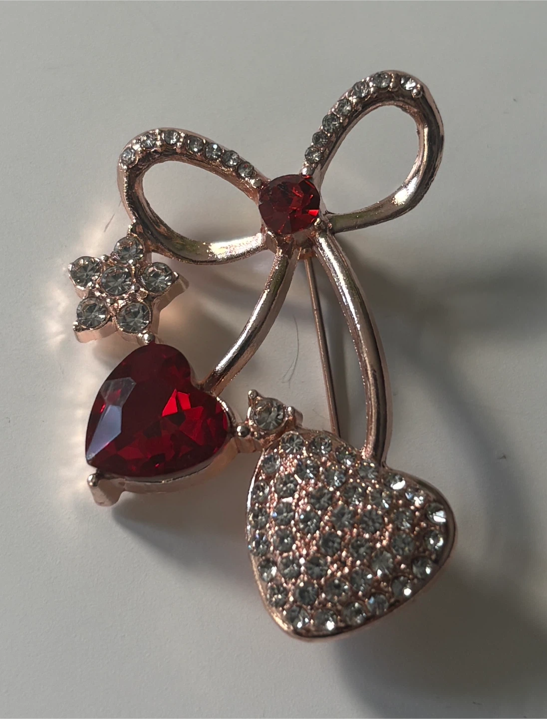 Beautiful Rose Gold Tone Bow Heart Brooch! - photo 3