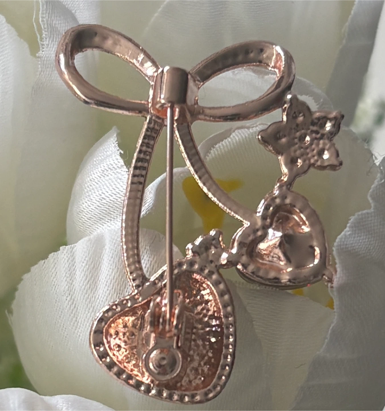 Beautiful Rose Gold Tone Bow Heart Brooch! - photo 4