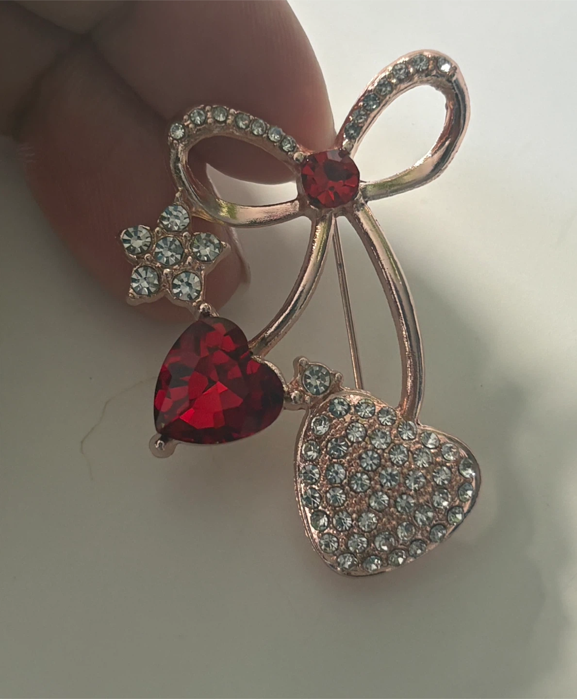 Beautiful Rose Gold Tone Bow Heart Brooch! - photo 2
