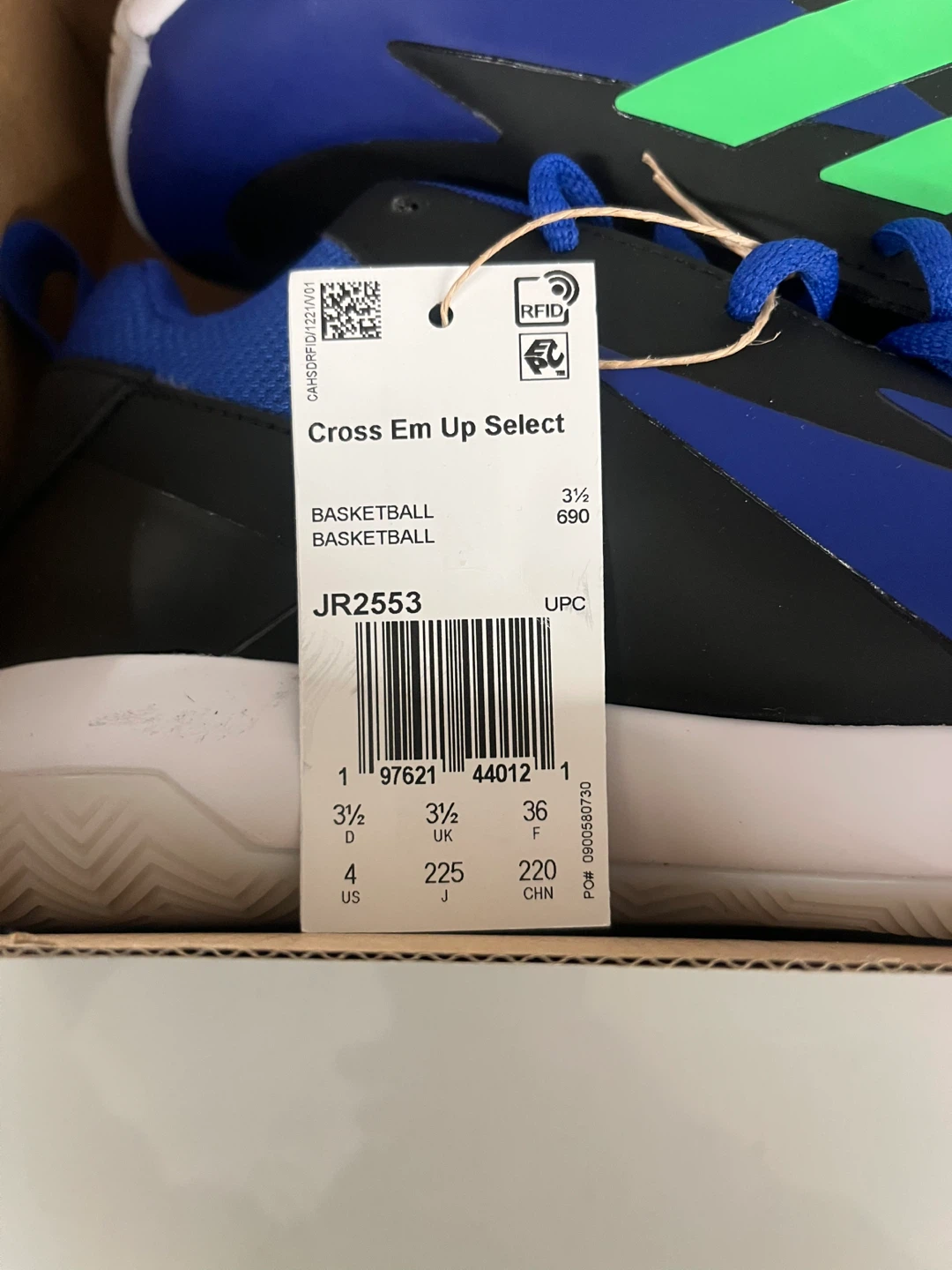 New Adidas Basketball Shoes - Size 4 Y - photo 3