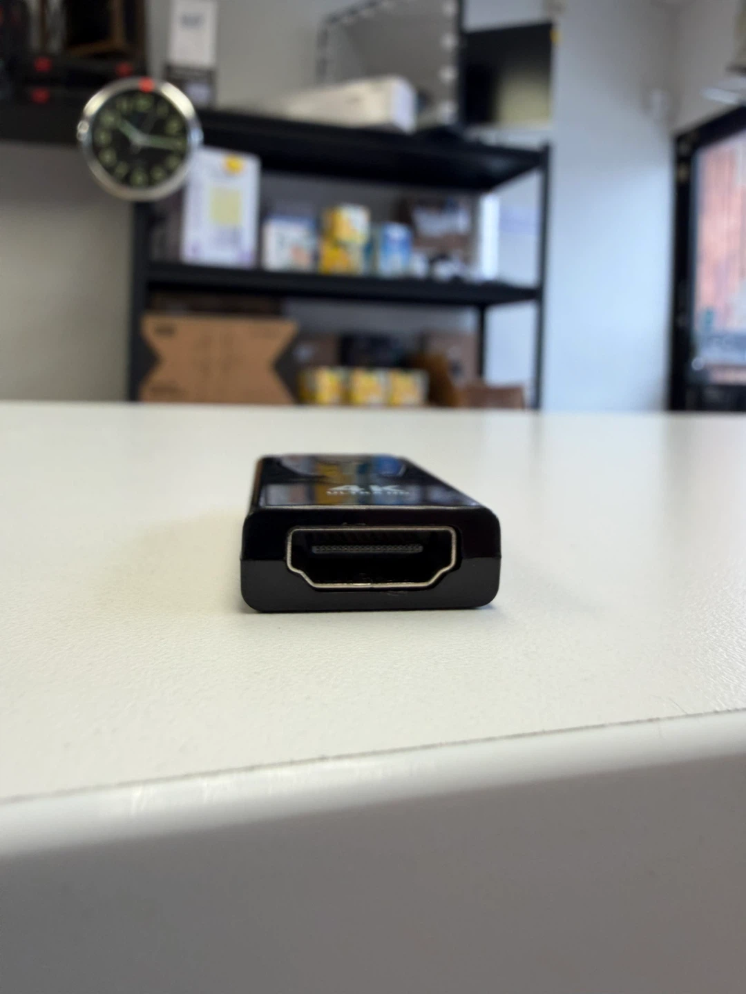 4K Ultra HD DisplayPort to HDMI Adapter - photo 4