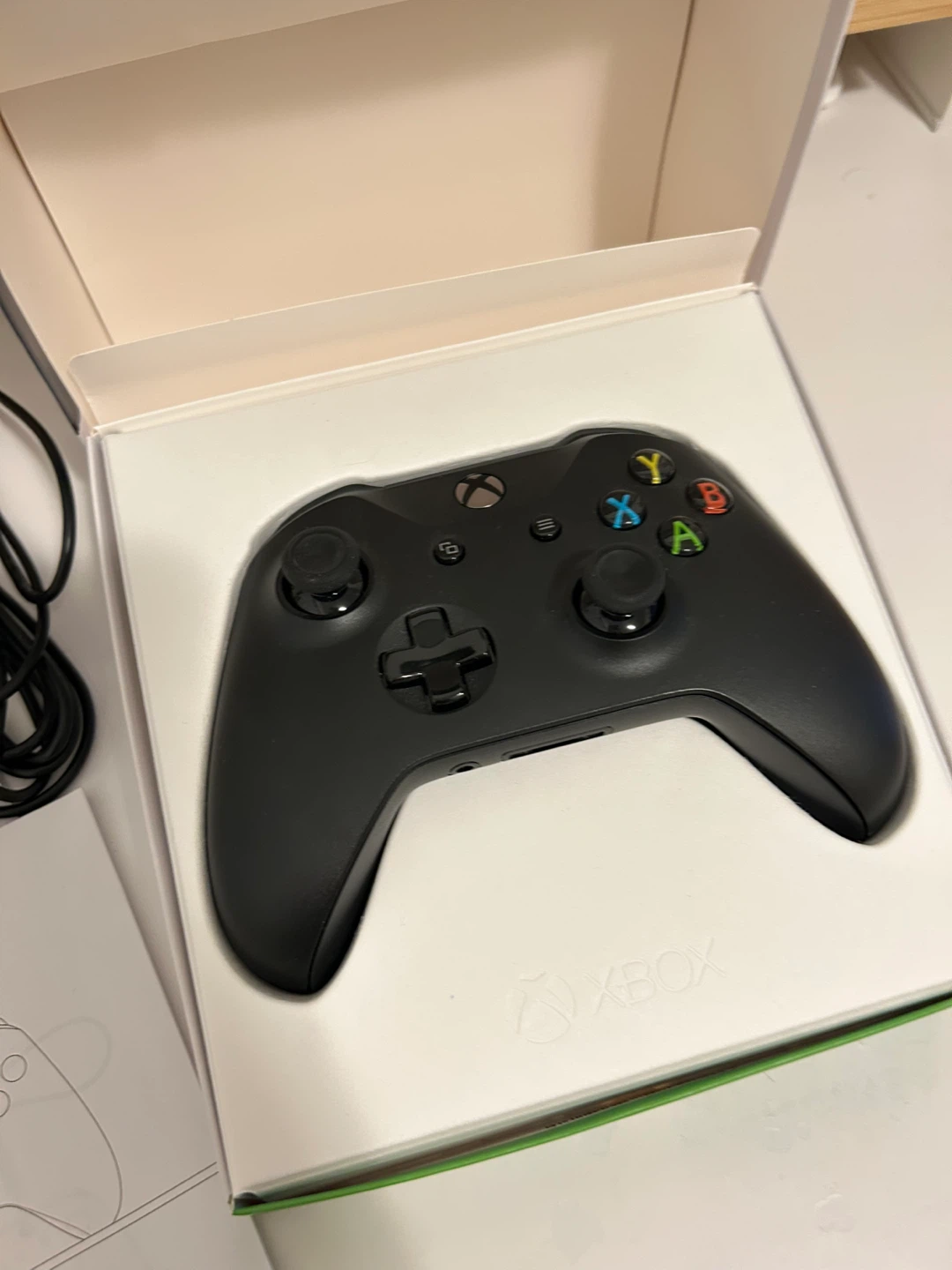 Xbox Wireless Controller with Cable for Windows - photo 2