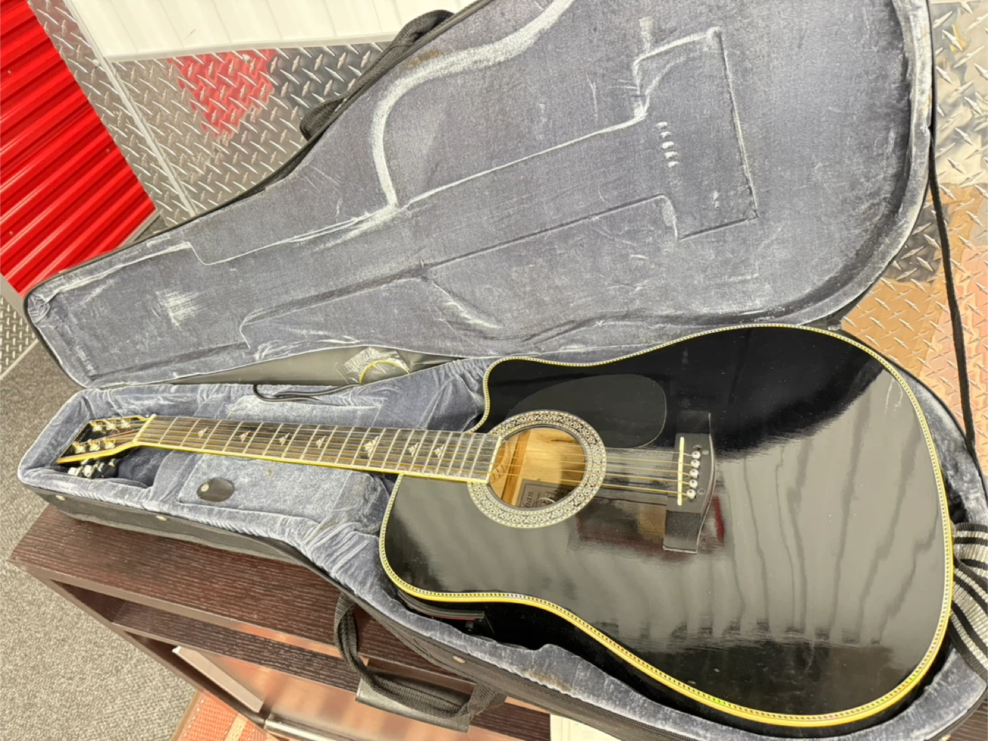 Takamine Acoustic Electric Guitar with Case - photo 2